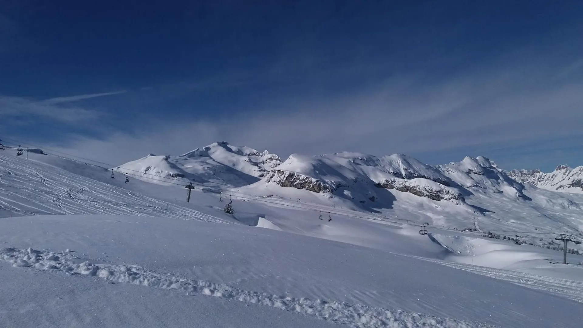 Les Couadzous Samoens Centre, Sauna, Jacuzzi 6 Chambres En Suite Chalet